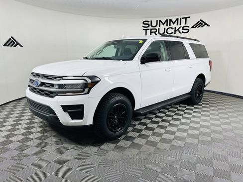 Used 2024 Ford Expedition Max XL image 2