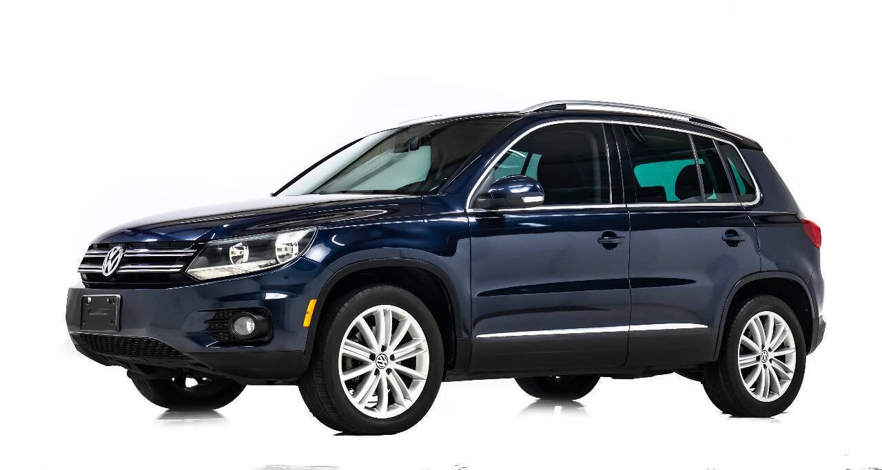 Used 2013 Volkswagen Tiguan SE FWD image 2