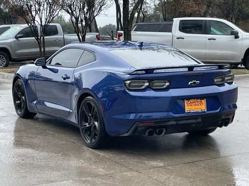 Used 2019 Chevrolet Camaro SS image 4