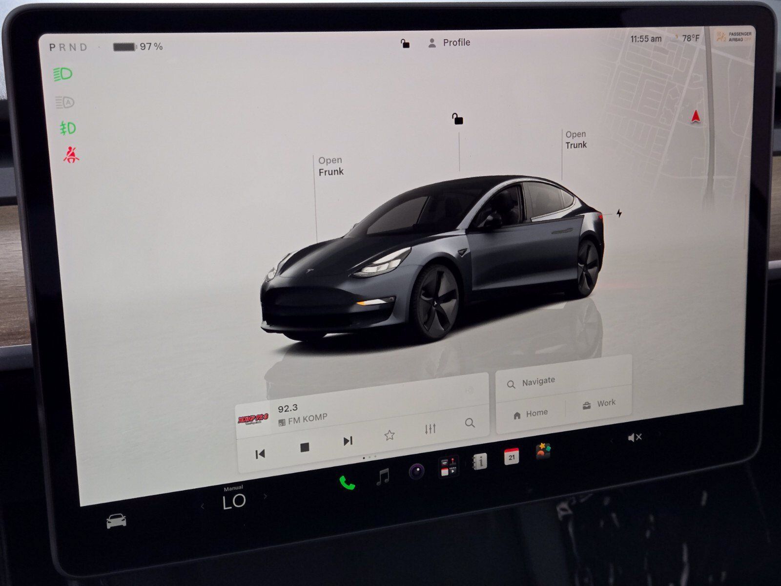 Used 2023 Tesla Model 3 Standard Range RWD image 24