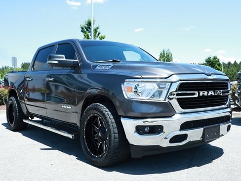 Used 2020 RAM 1500 Big Horn RWD image 3