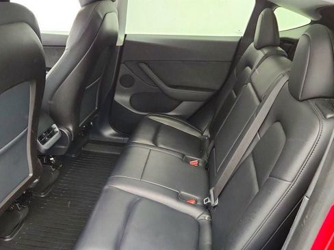 Used 2020 Tesla Model Y Long Range image 25