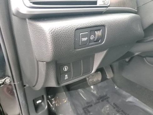 Used 2019 Honda Accord EX image 11