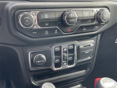 Used 2021 Jeep Wrangler Unlimited Sport image 18