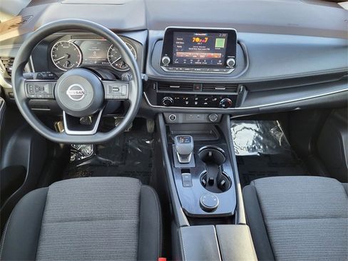 Used 2021 Nissan Rogue S image 15