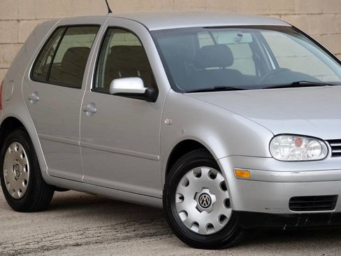 Used 2005 Volkswagen Golf GL image 29