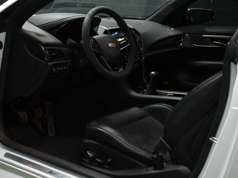 Used 2017 Cadillac ATS V w/ Carbon Black Package RWD image 27