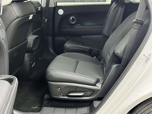 New 2026 Hyundai Palisade SEL Premium FWD image 13