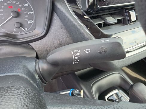 Used 2023 Toyota Corolla LE FWD image 22