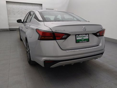 Used 2022 Nissan Altima 2.5 SV FWD image 5