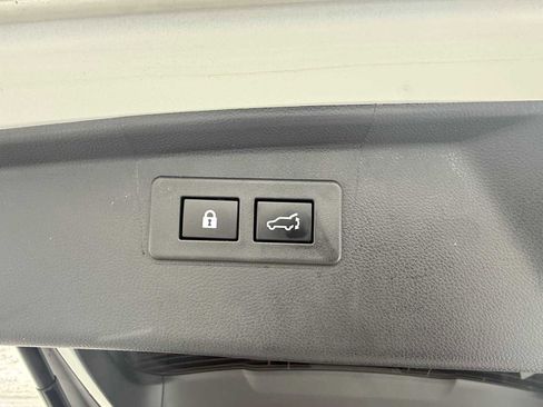 Certified 2023 Subaru Outback Limited image 24