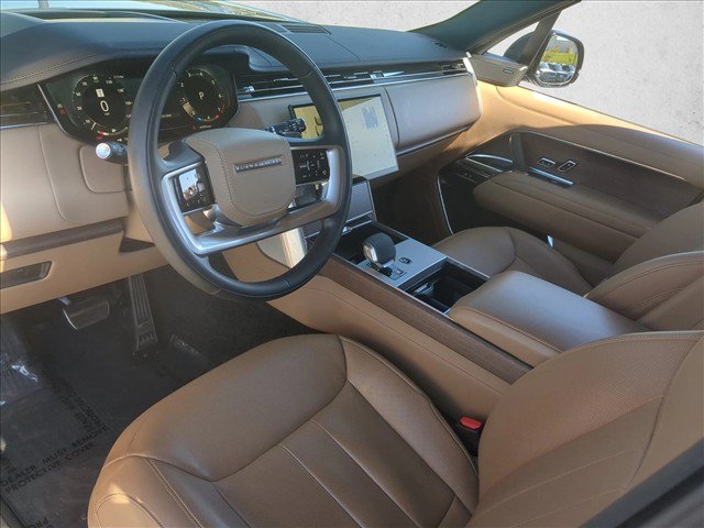 Used 2024 Land Rover Range Rover SE AWD/4WD image 11