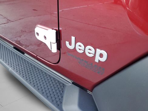Used 2021 Jeep Wrangler Unlimited Sport w/ Sun And Sound Package AWD/4WD image 32