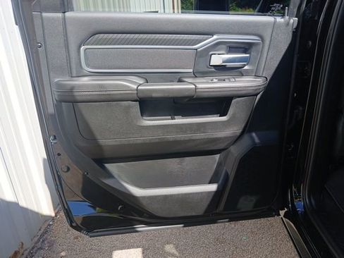 New 2026 RAM 3500 Big Horn AWD/4WD image 21