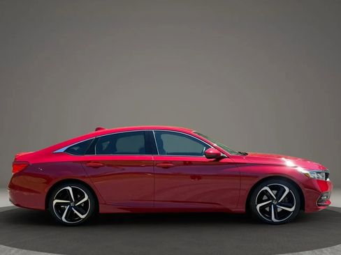 Used 2018 Honda Accord Sport image 7