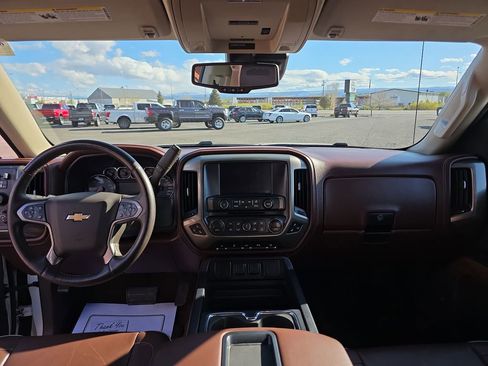 Used 2015 Chevrolet Silverado 1500 High Country w/ High Country Premium Package image 13