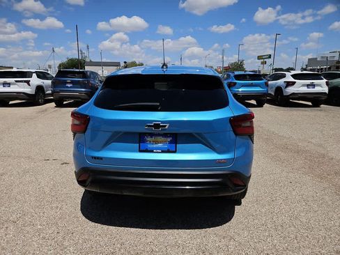 Used 2025 Chevrolet Trax RS w/ Driver Confidence Package FWD image 7