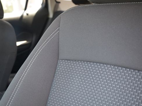 Used 2024 GMC Terrain SLE FWD image 21