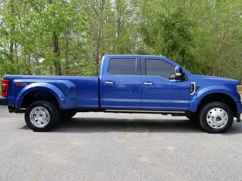 Used 2022 Ford F450 Limited w/ FX4 Off-Road Package image 51