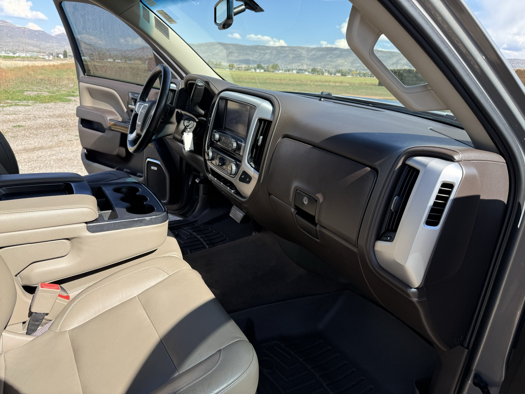 Used 2017 GMC Sierra 1500 SLT w/ SLT Premium Package AWD/4WD image 39