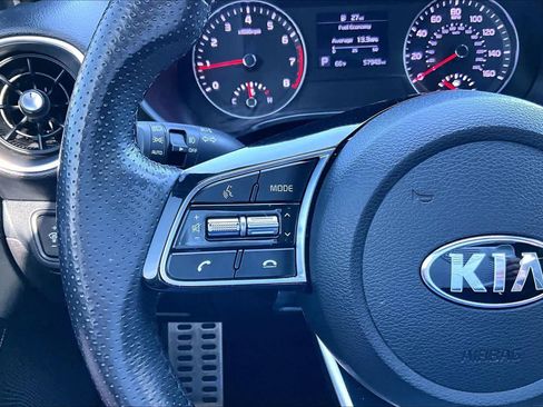 Used 2021 Kia Forte GT-Line image 23