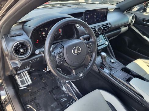 Used 2024 Lexus IS 350 F Sport image 9
