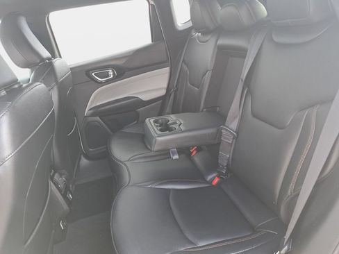 Certified 2024 Jeep Compass Limited AWD/4WD image 14