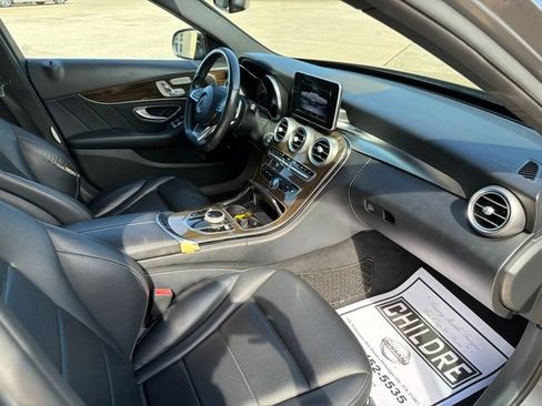 Used 2018 Mercedes-Benz C 300 Sedan image 16