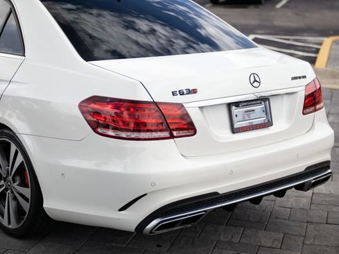 Used 2014 Mercedes-Benz E 63 AMG S-Model image 10