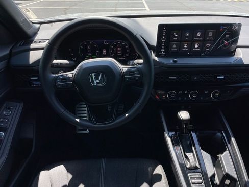Certified 2025 Honda Accord Sport image 11