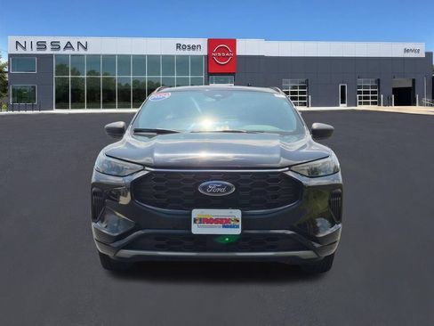 Used 2024 Ford Escape ST-Line FWD image 8