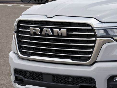 New 2026 RAM 1500 Laramie AWD/4WD image 20
