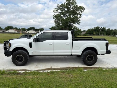 Used 2019 Ford F250 Lariat w/ Lariat Ultimate Package AWD/4WD image 8