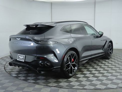 New 2026 Aston Martin DBX 707 image 5