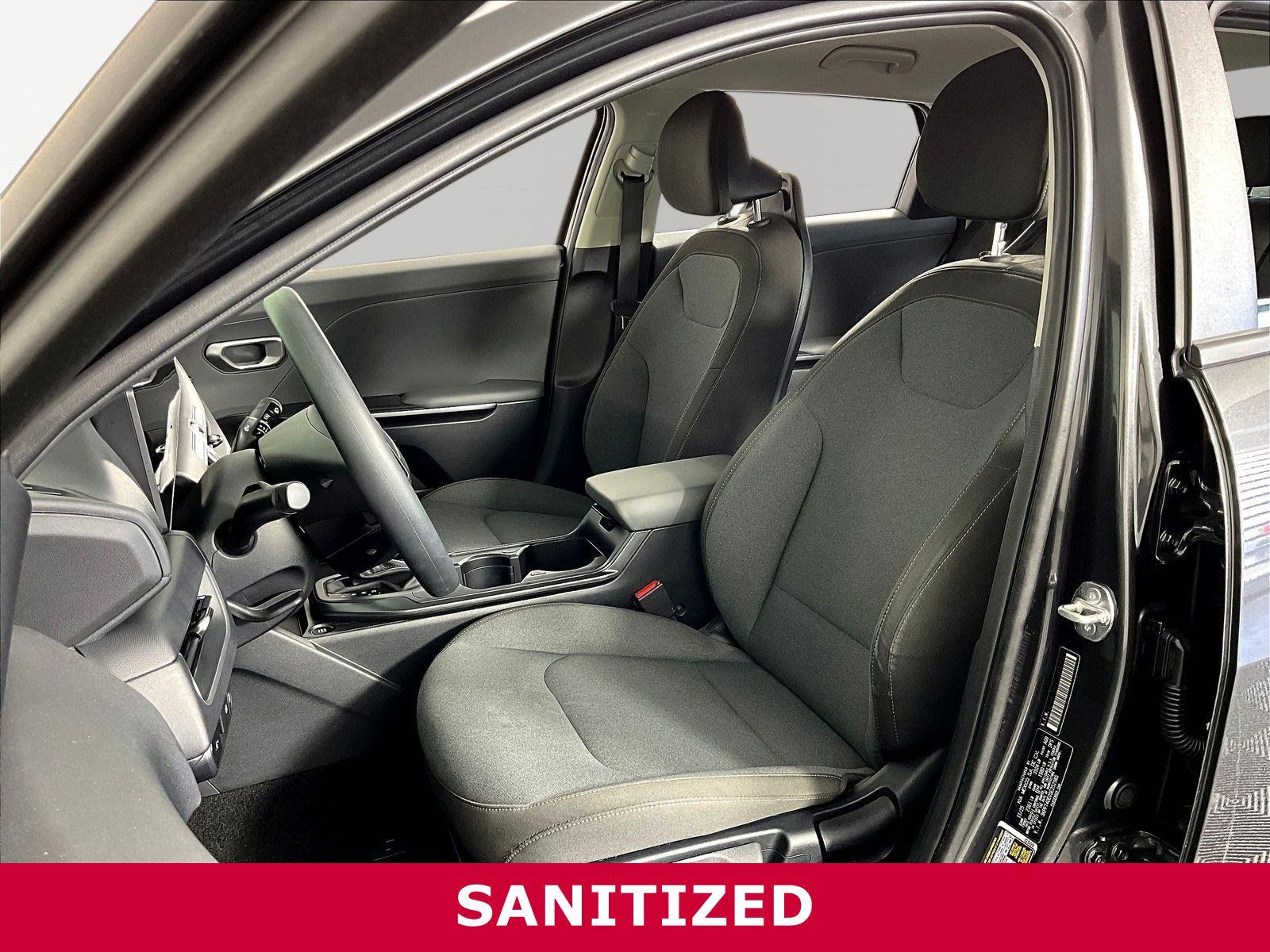 Certified 2025 Kia K4 FWD image 19