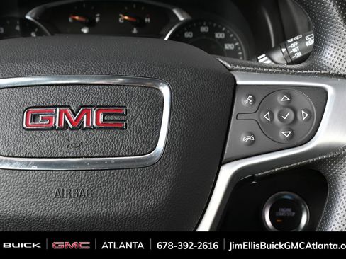 Certified 2024 GMC Terrain SLE image 11
