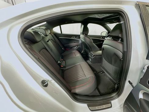 Certified 2025 Genesis G70 3.3T Advanced image 28