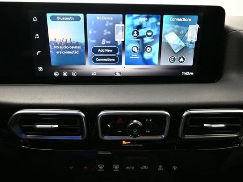 Certified 2026 Nissan Sentra SV w/ Floor Mat Package FWD image 18
