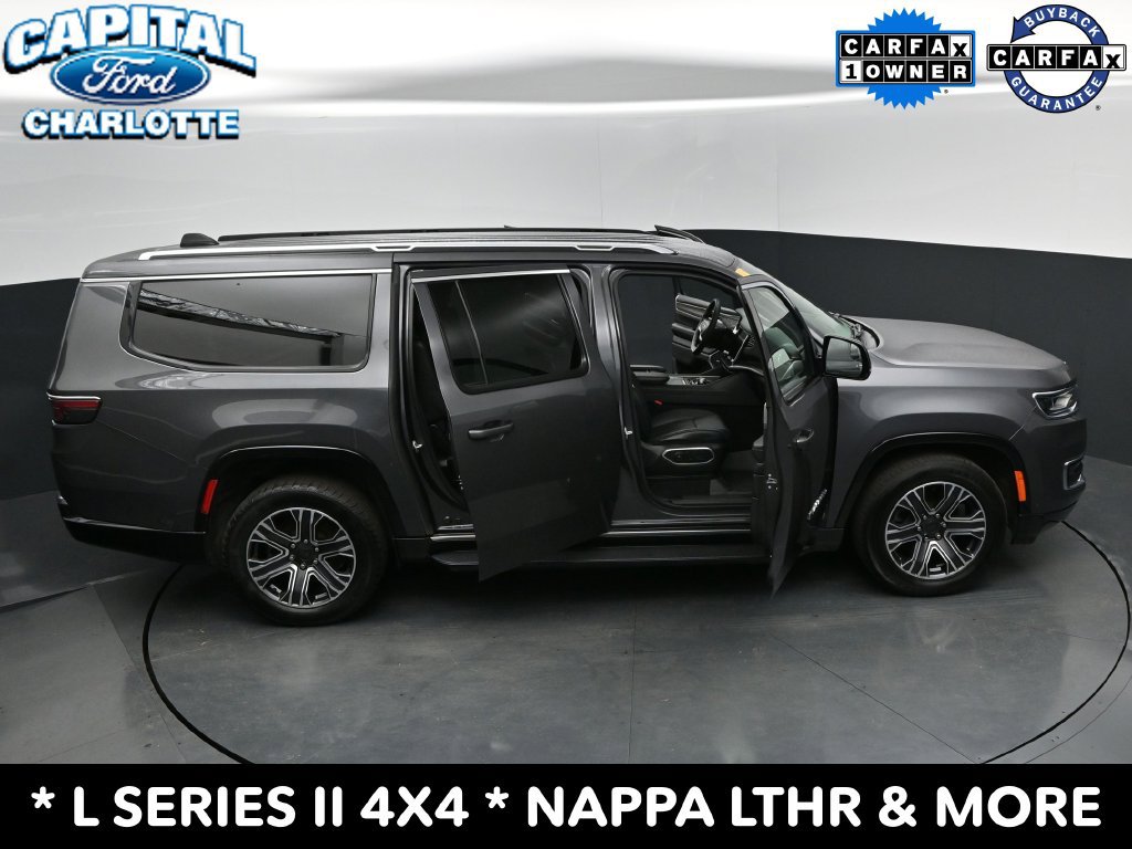 Used 2024 Jeep Wagoneer L Series II w/ Flexible Seating Group AWD/4WD image 31