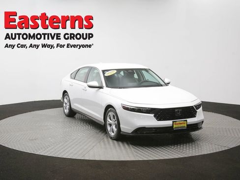 Used 2023 Honda Accord LX image 49
