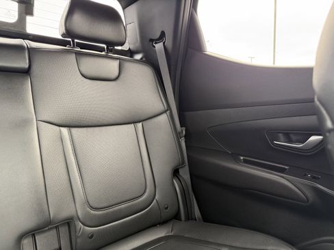 Used 2024 Hyundai Santa Cruz Night image 14