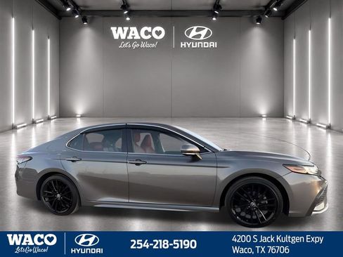 Used 2021 Toyota Camry XSE FWD image 17