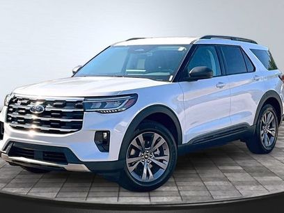 New 2026 Ford Explorer Active w/ Active Comfort Package