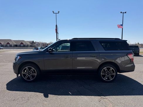 Used 2021 Ford Expedition Max Limited AWD/4WD image 9