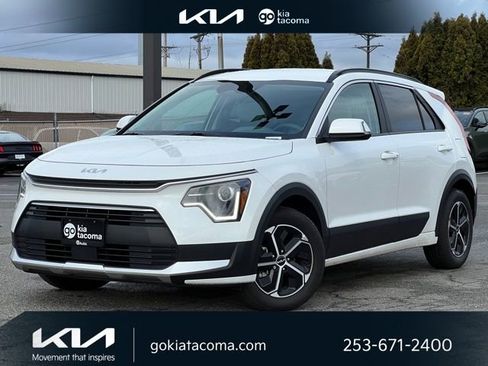 Certified 2024 Kia Niro EX image 1