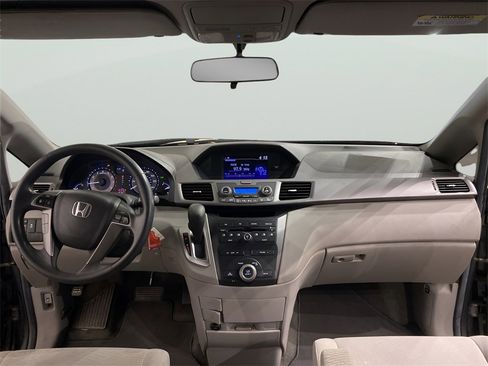Used 2013 Honda Odyssey EX image 12