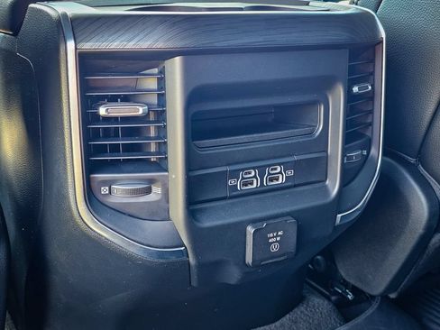 Used 2023 RAM 1500 Laramie AWD/4WD image 41