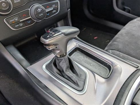 Used 2019 Dodge Charger Scat Pack w/ Dynamics Package image 12