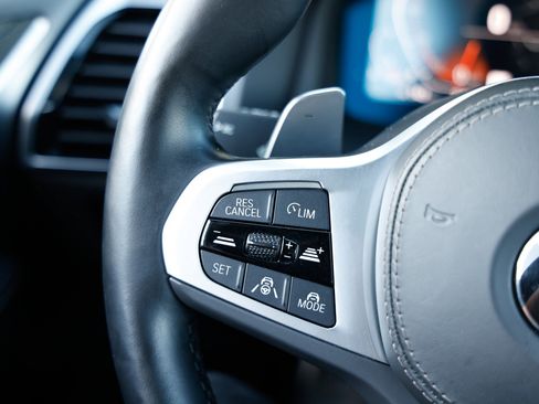 Used 2023 BMW 840i Coupe image 28