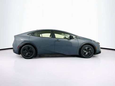 Used 2024 Toyota Prius LE image 10